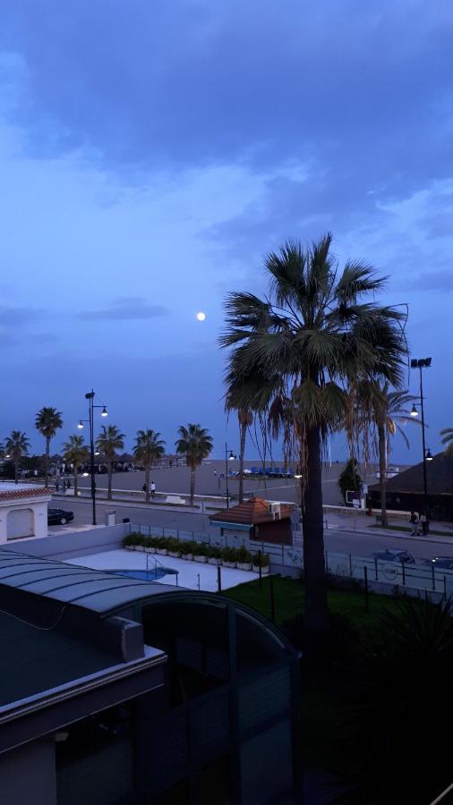 Lido Beachfront Torremolinos Exterior photo